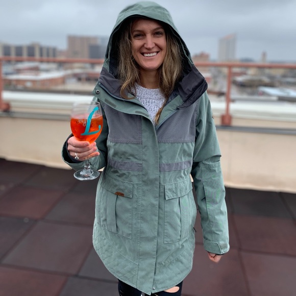 Meet your Posher, Lynsey - Picture 3 of 3